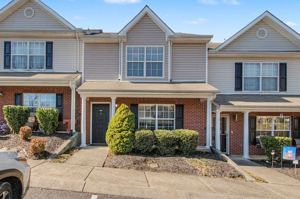 7405 Rice Ct, Fairview, TN 37062