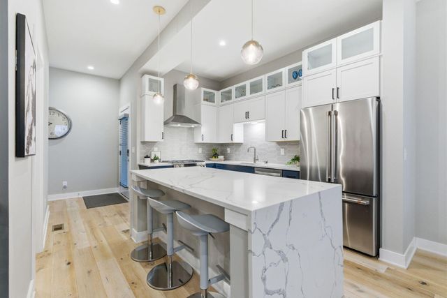 251 E 3rd Avenue, Columbus, OH 43201