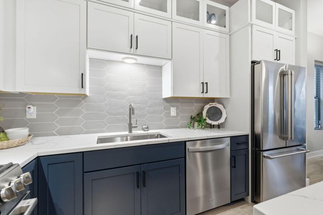 251 E 3rd Avenue, Columbus, OH 43201