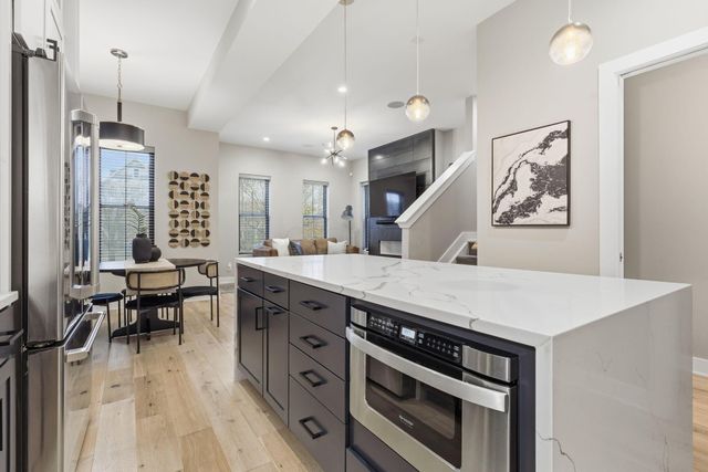 251 E 3rd Avenue, Columbus, OH 43201