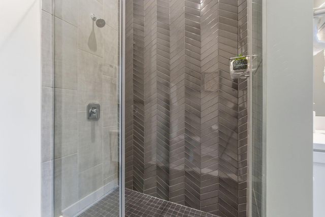 251 E 3rd Avenue, Columbus, OH 43201