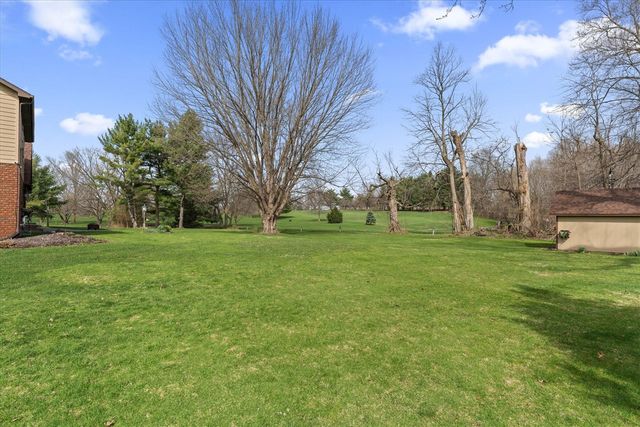 22279 Loupee Drive, Cassopolis, MI 49031