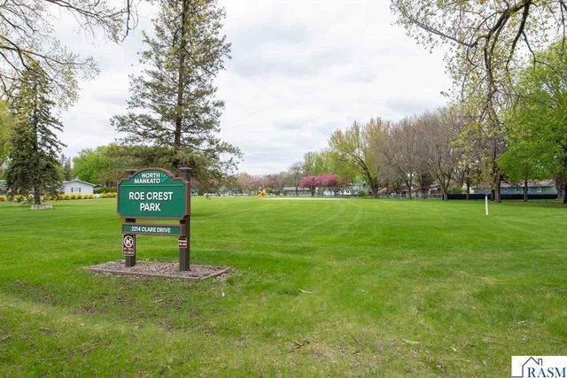 2208 Clare Drive, North Mankato, MN 56003