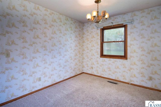 2208 Clare Drive, North Mankato, MN 56003