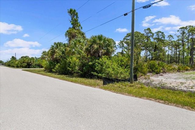 2211 HALE STREET, Port Charlotte, FL 33953