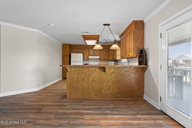 5026 Kilimanjaro Street, Bay Saint Louis, MS 39520