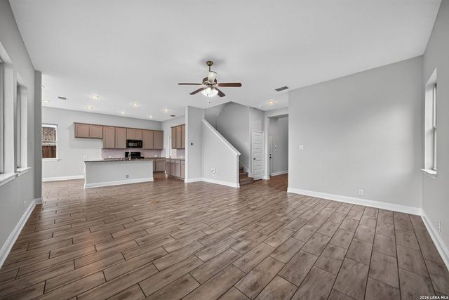 619 Wipper, New Braunfels, TX 78130