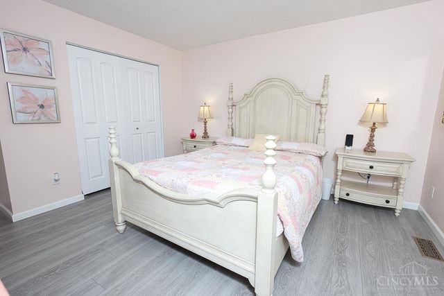 692 W Taylor School Road, Wayne Twp, OH 45013