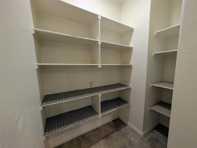 237 Jacinth Lane, Granbury, TX 76049