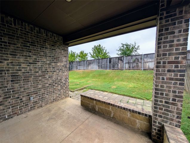 237 Jacinth Lane, Granbury, TX 76049