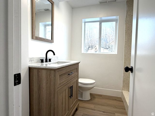 654 E 1700 N, North Ogden, UT 84414