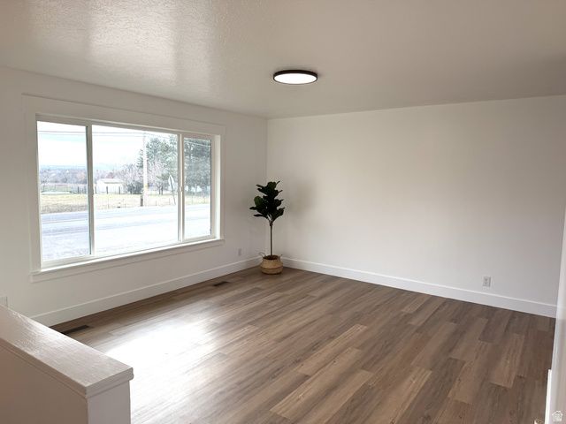 654 E 1700 N, North Ogden, UT 84414