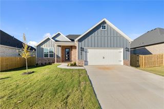 1902 Ferguson Street, Pea Ridge, AR 72751