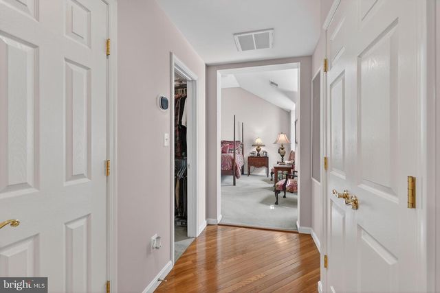 6934 COVE INLET CT, Fort Belvoir, VA 22060
