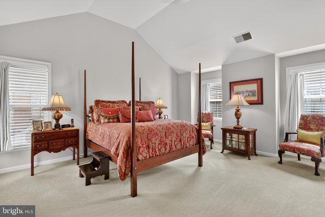 6934 COVE INLET CT, Fort Belvoir, VA 22060