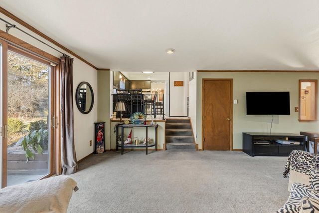 8979 N Silver Brook LANE, Brown Deer, WI 53223