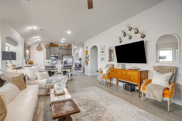 833 Godley Road, Godley, TX 76044