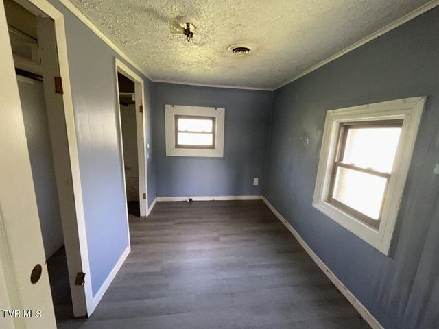 221 Holly Hill Drive, Rogersville, TN 37857