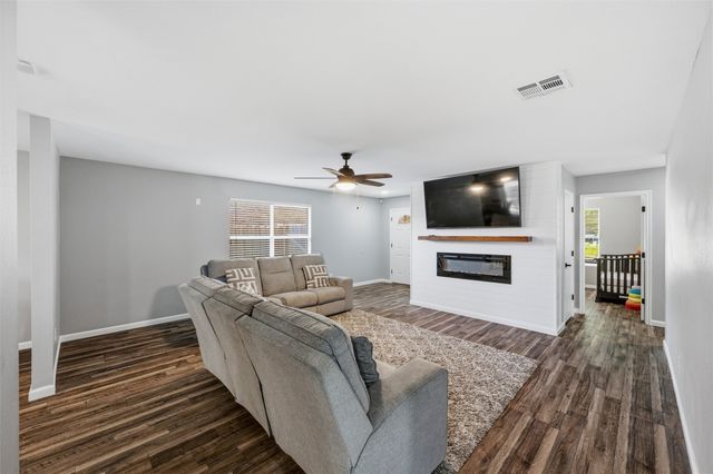 149 Jefferson Drive, Venus, TX 76084