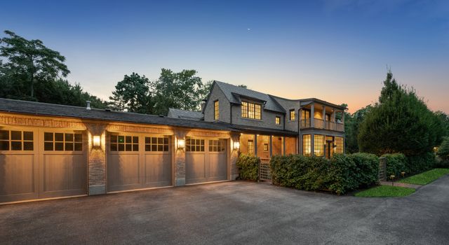 180 Central Avenue, Highland Park, IL 60035