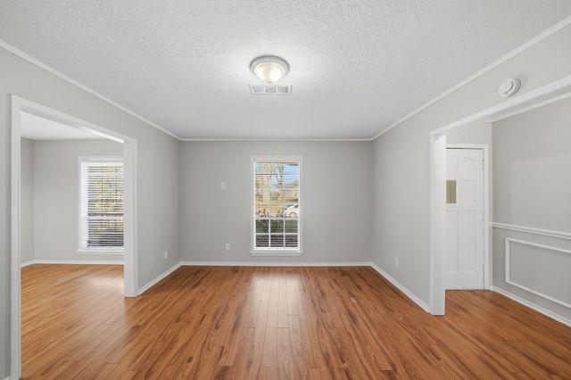 1927 Westlake Road, Houston, TX 77062