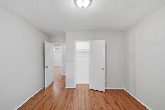 1927 Westlake Road, Houston, TX 77062