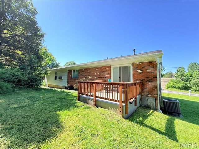 1721 Vandover Road, Fenton, MO 63026