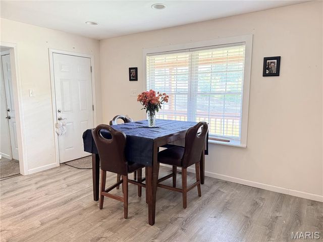 1721 Vandover Road, Fenton, MO 63026