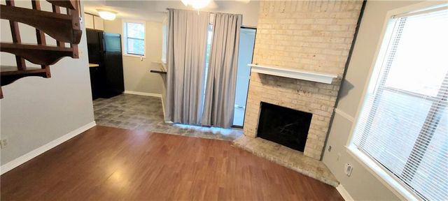 2500 Burleson RD 611, Austin, TX 78741