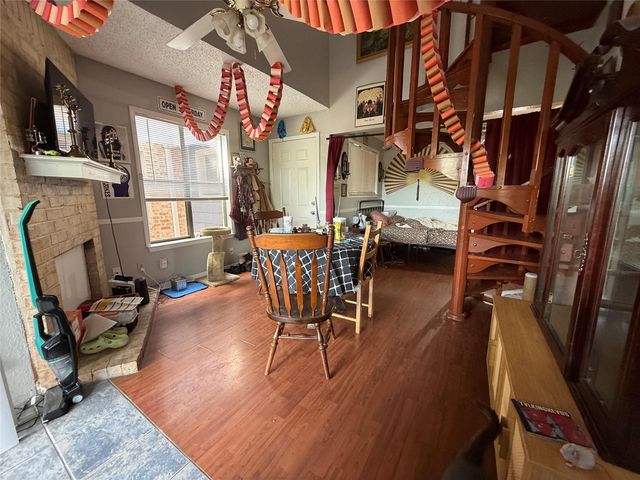 2500 Burleson RD 611, Austin, TX 78741