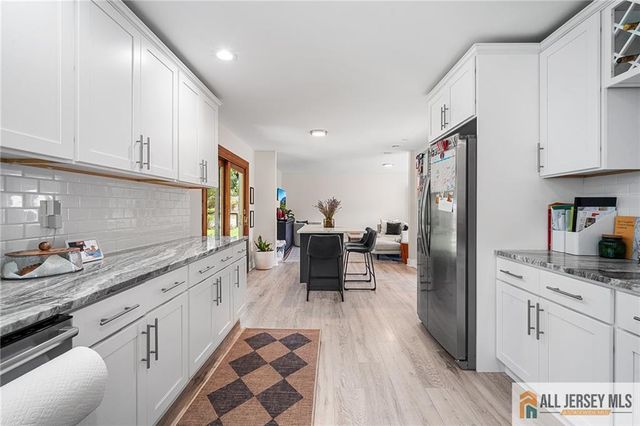 3 11 Th Avenue, Monroe, NJ 08831
