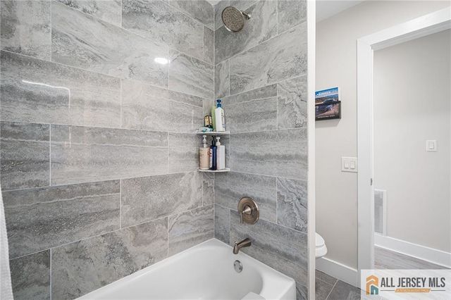 3 11 Th Avenue, Monroe, NJ 08831