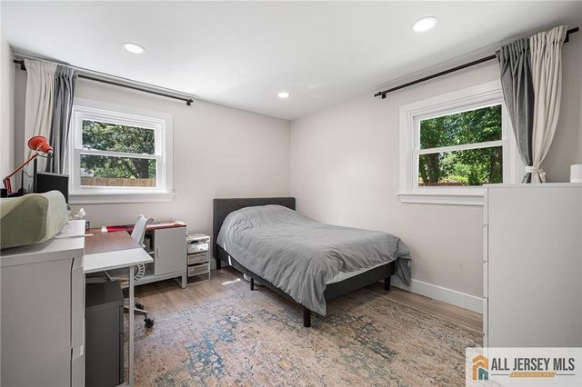 3 11 Th Avenue, Monroe, NJ 08831