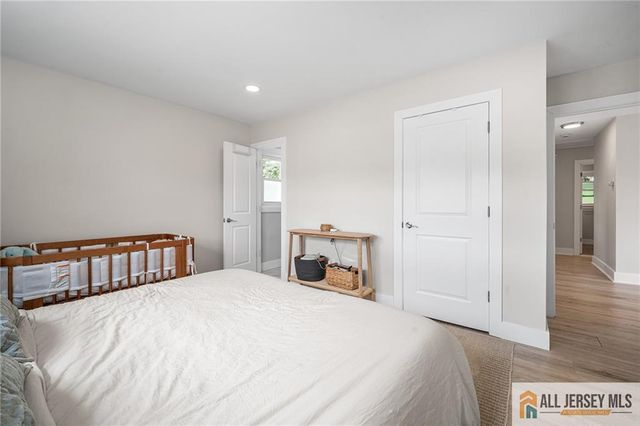 3 11 Th Avenue, Monroe, NJ 08831