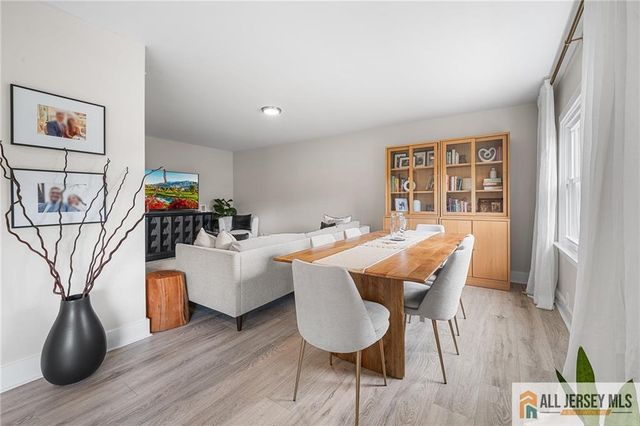3 11 Th Avenue, Monroe, NJ 08831