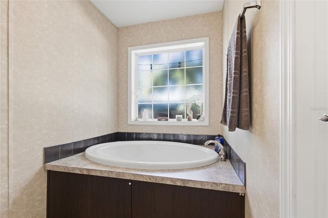 4506 NW 10TH STREET, Bell, FL 32619