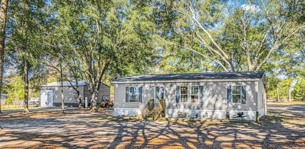 4506 NW 10TH STREET, Bell, FL 32619