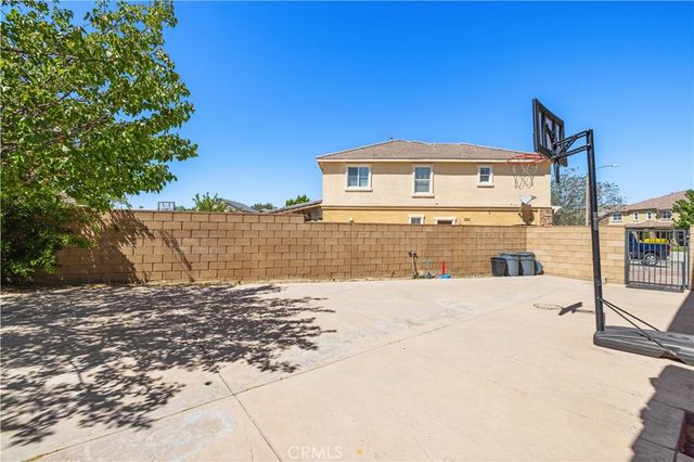 43023 Artesia Court, Lancaster, CA 93535