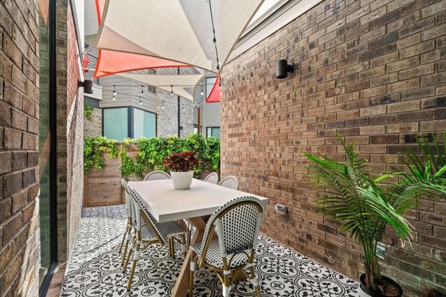 2524 Doc Reeves ST, Austin, TX 78723