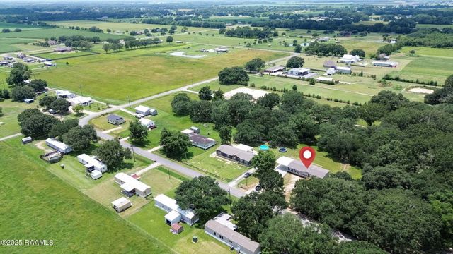 317 Facile Road, Scott, LA 70583