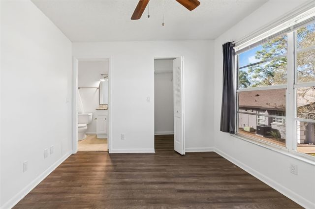 5182 SUNRIDGE PALMS DRIVE 5182, Tampa, FL 33617