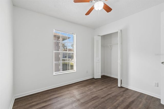 5182 SUNRIDGE PALMS DRIVE 5182, Tampa, FL 33617