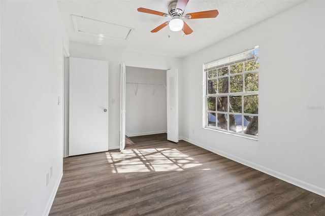 5182 SUNRIDGE PALMS DRIVE 5182, Tampa, FL 33617