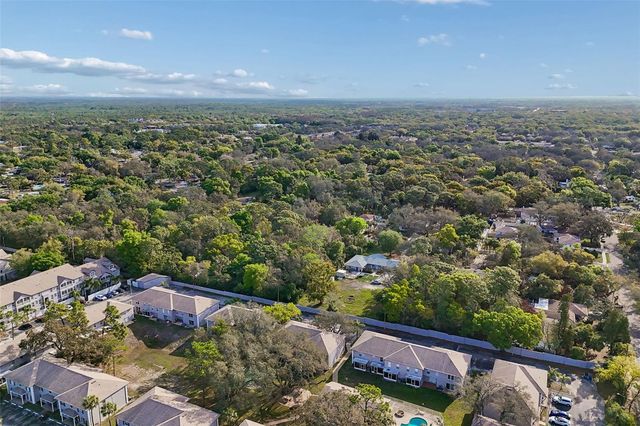 5182 SUNRIDGE PALMS DRIVE 5182, Tampa, FL 33617