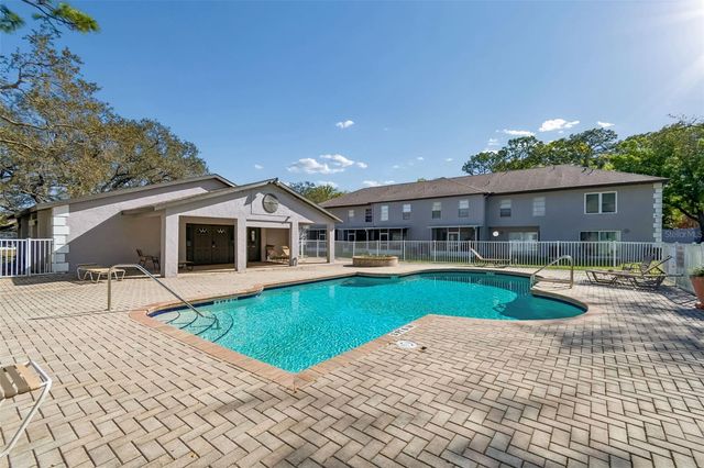 5182 SUNRIDGE PALMS DRIVE 5182, Tampa, FL 33617