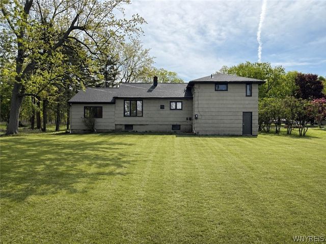 4540 Gentwood Drive, Clarence, NY 14221