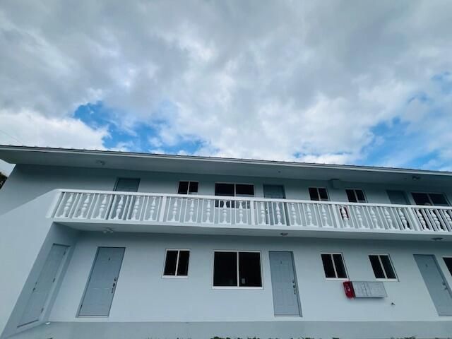 206 SE 1st Avenue 8, Delray Beach, FL 33444