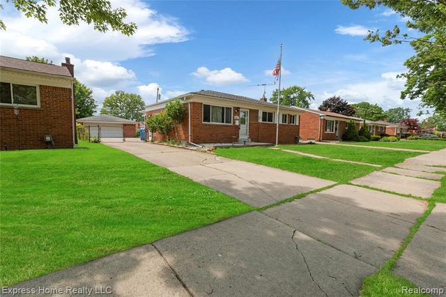 25217 Roan Avenue, Warren, MI 48089