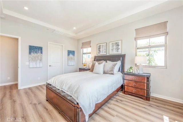 152 Sunnyside, Irvine, CA 92618