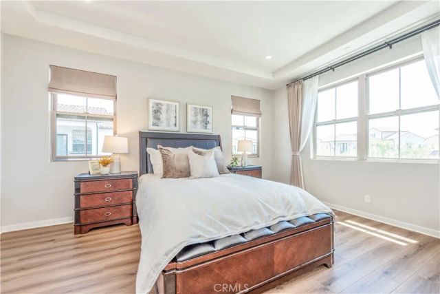 152 Sunnyside, Irvine, CA 92618